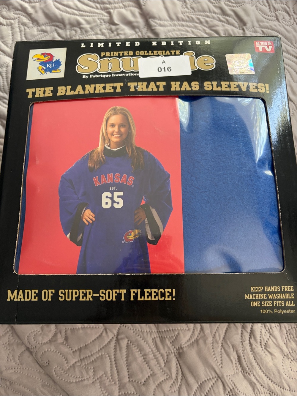 Printed Collegiate Sleeve Blanket - Blue (Kansas)